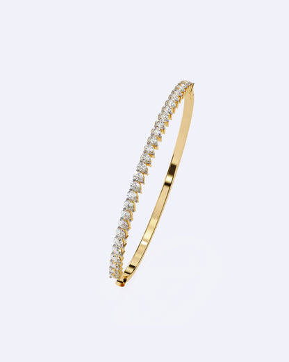 Refined Radiance Bracelet