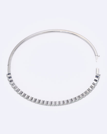 Refined Radiance Bracelet