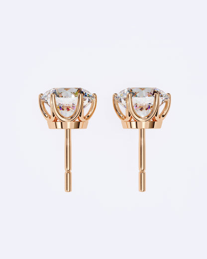 Elegant Solitaire Ear Studs