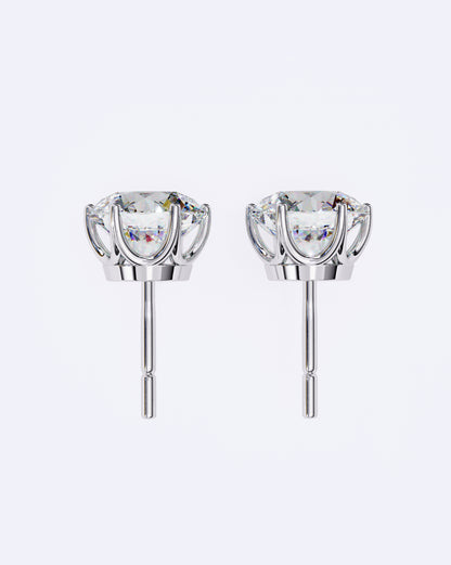 Elegant Solitaire Ear Studs