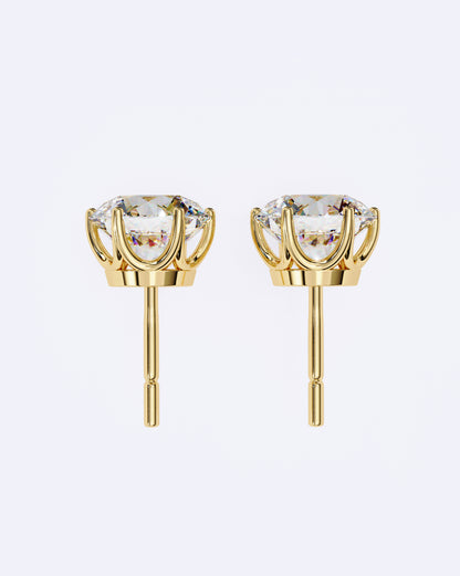 Elegant Solitaire Ear Studs
