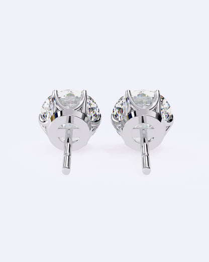 Elegant Solitaire Ear Studs